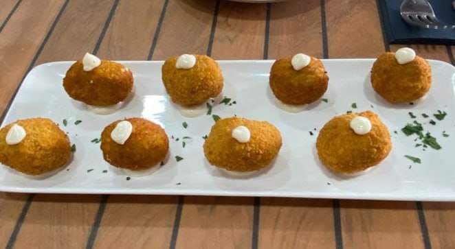 Croquetas caseras de caña de lomo